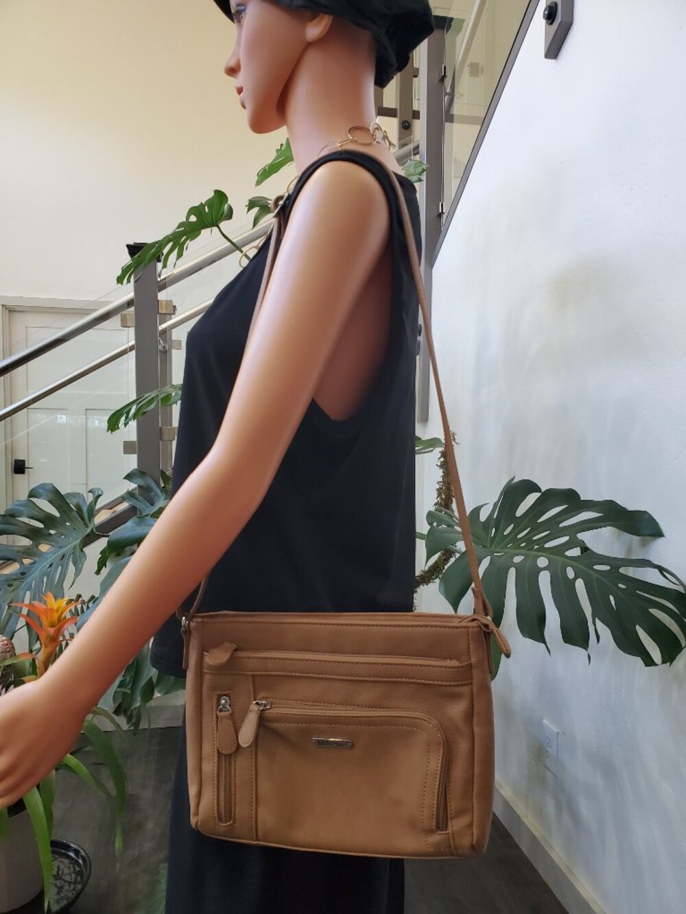 MultiSac Crossbody Shoulder Bag Purse Tan Multi-pocket Organizer Design